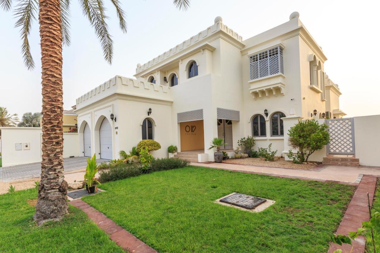 The S Holiday Homes - Stunning 5 Bedrooms Villa At The Palm Jumeirah With Private Beach And Pool Dubai Buitenkant foto
